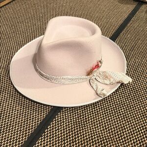 Anthropologie 100% Wool Grey Fedora with Feather Detail